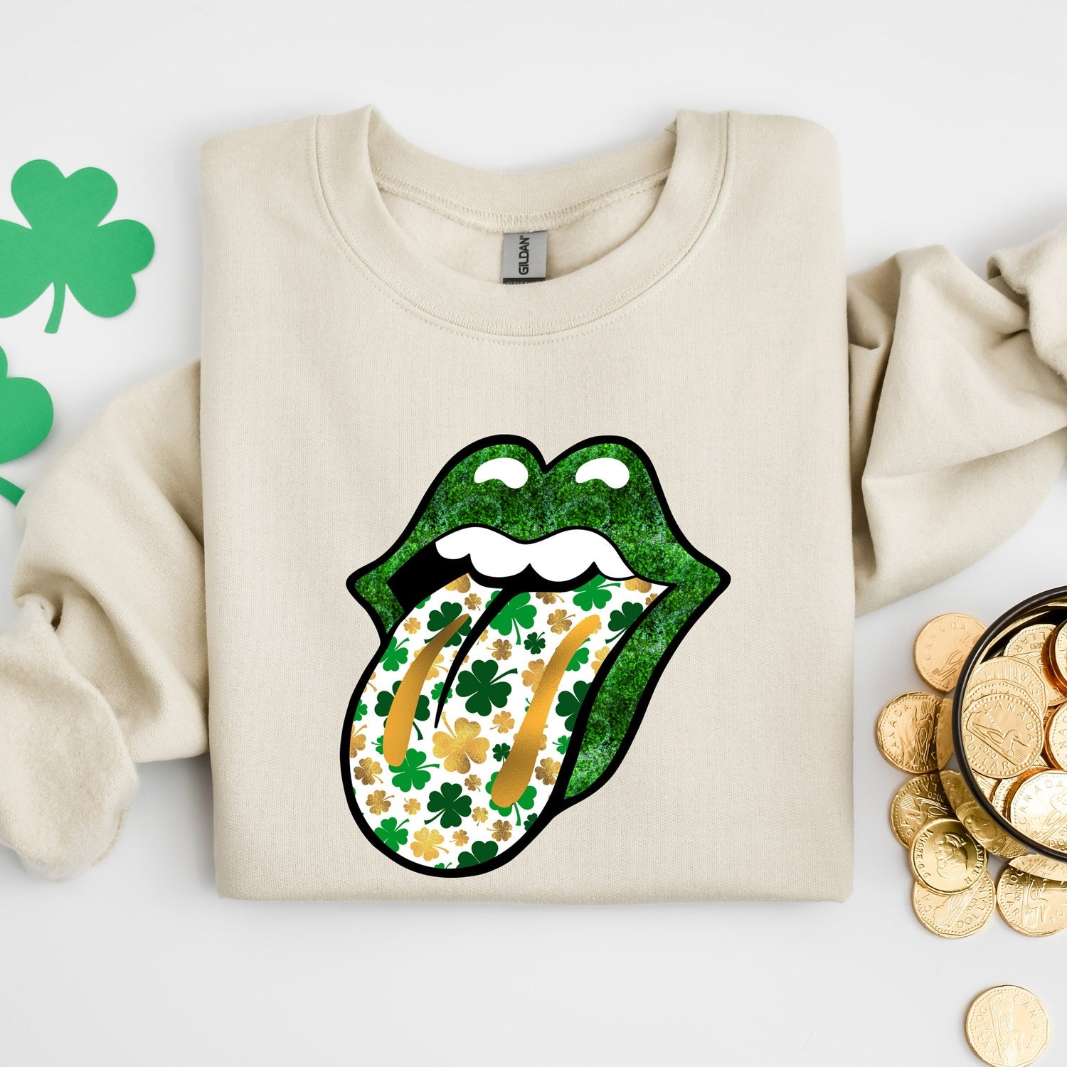 St Patricks Day - Shamrock Lips Shirt, St. Patrick's Day Shirt, Cute St Patricks Day Tee, Lips Tongue Shirt, Dripping Lips Tshirt, Cute Patrick Day Gift