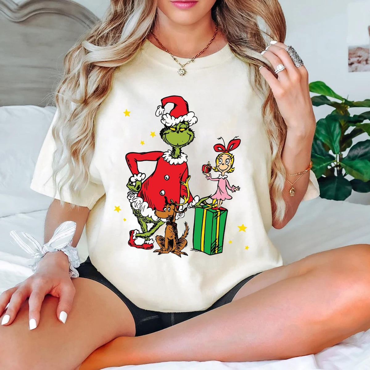 Christmas - Grinch and Cindy Lou Who Grinchmas T-shirt Christmas Grinch Holiday Sweatshirt with Max the Dog Christmas Grinch Shirt Gift for Grinch Fans