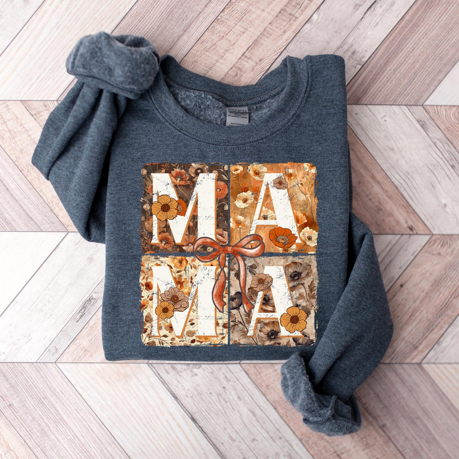 Mother's Day - Floral Mama Shirt, Mama Sweatshirt, Retro Mom Tshirt, Mother's Day Gift, Flower Shirts for Women, Floral New Mom Gift, Gift For Mama,Mom Tee